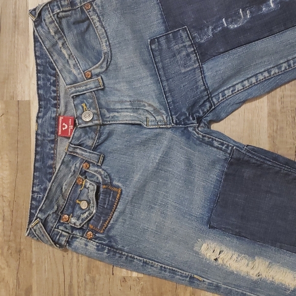 VINTAGE TRUE RELIGION DISTRESSED FLARE PATCHWORK JEANS SZ 8/29 - Picture 2 of 12